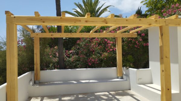 PÉRGOLA PINO 3x3 SIN CUBIERTA